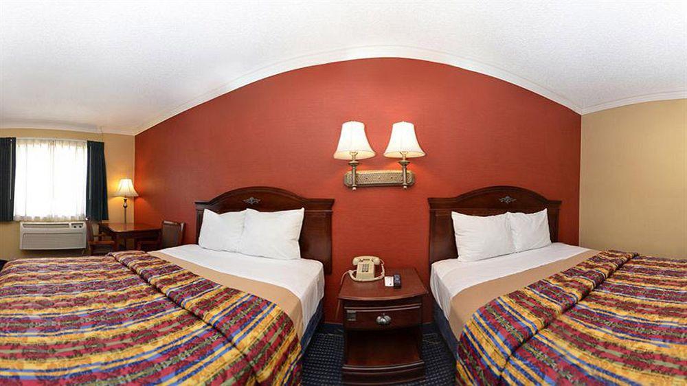 Loyalty Inn Gainesville Bagian luar foto