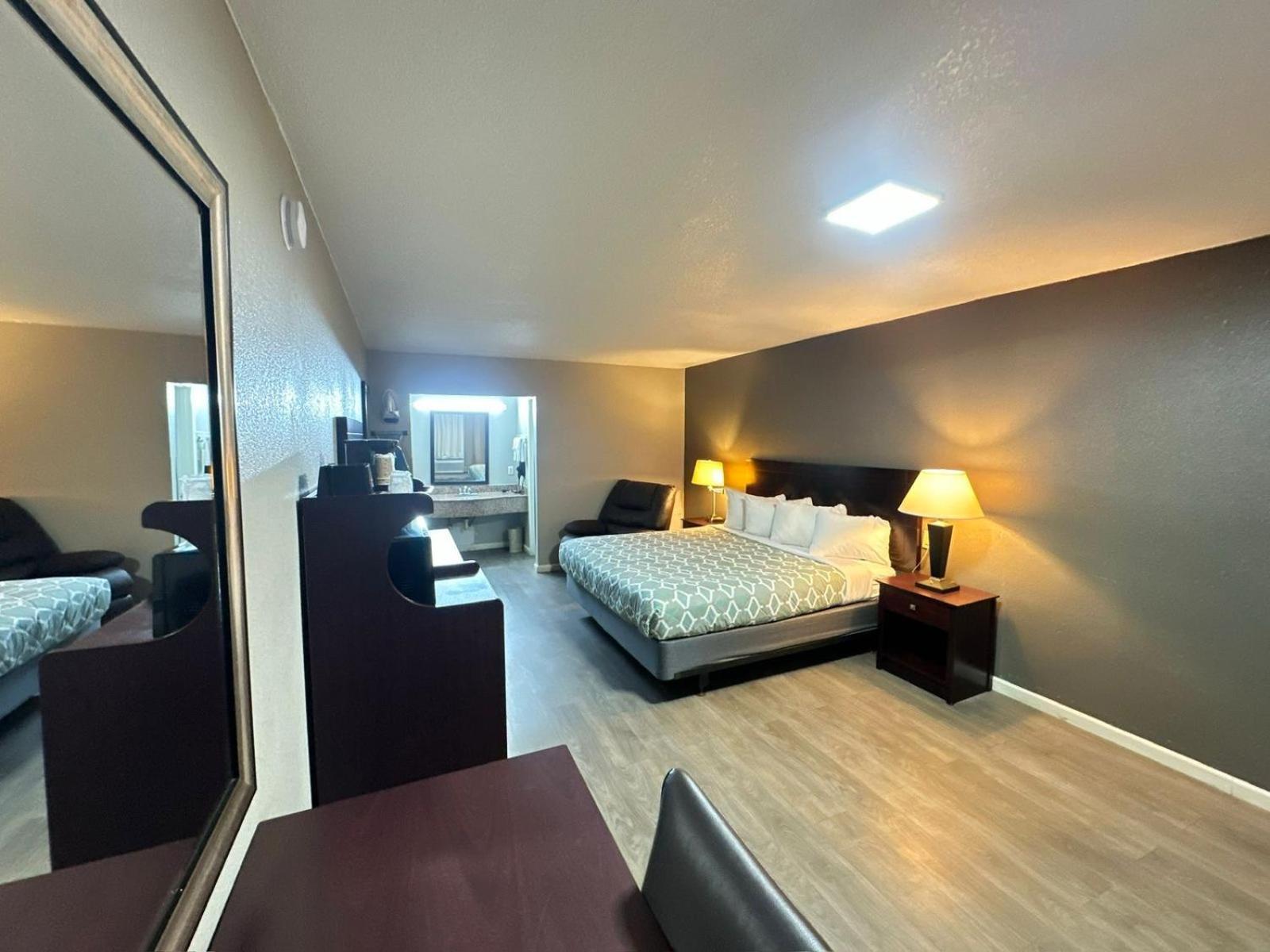 Loyalty Inn Gainesville Bagian luar foto