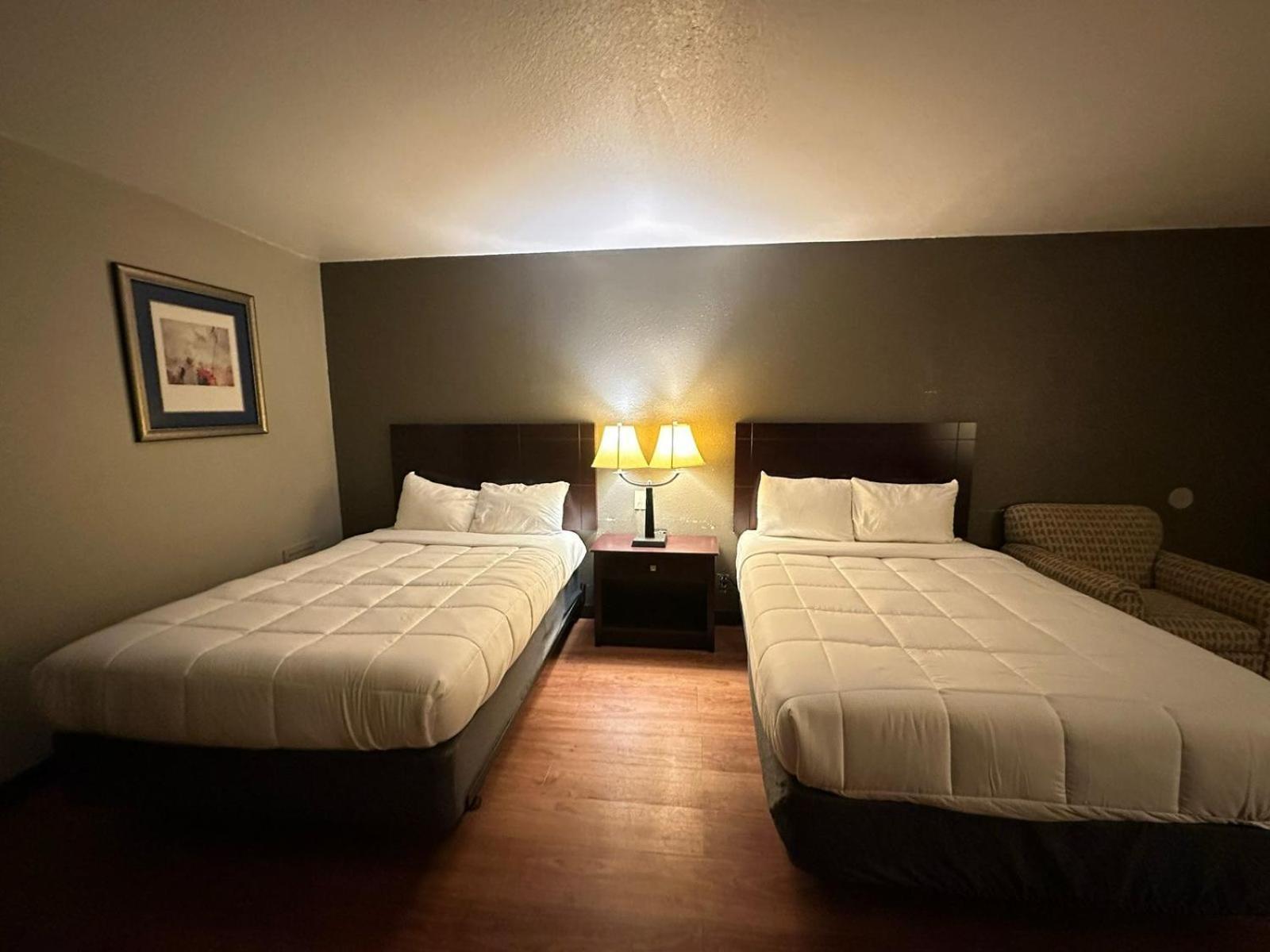 Loyalty Inn Gainesville Bagian luar foto